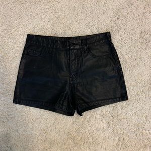 BDG high rise Erin shorts
